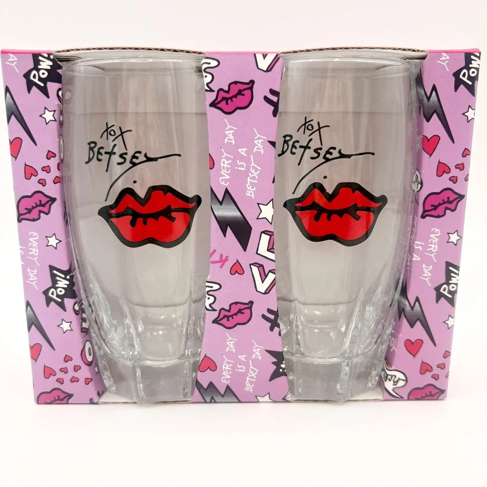 Betsey Johnson XOX Betsey Highball Glasses Set of 2 Red Lips Clear Glass New Box